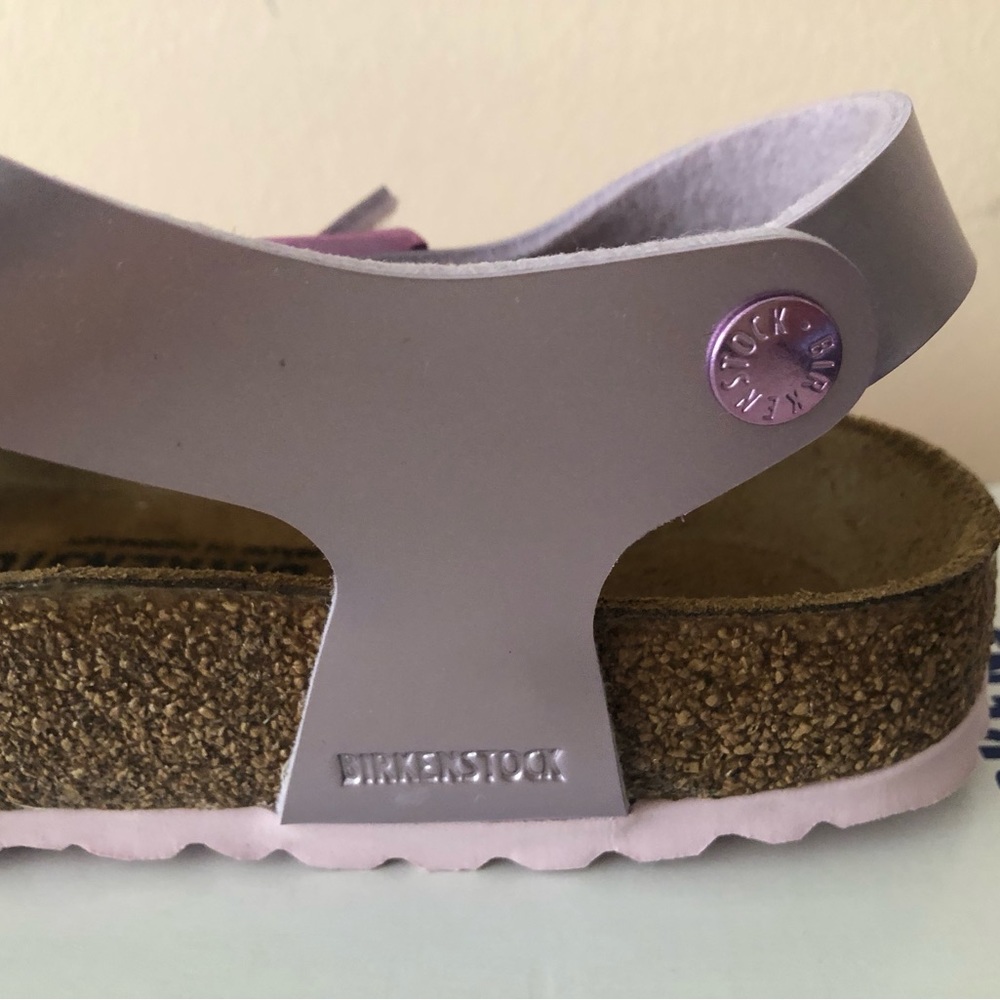 Birkenstock Electric Metallic Lilac Rio sandal. Rare. Size: 7, 7.5, 38, 8, 39 - Picture 5 of 15